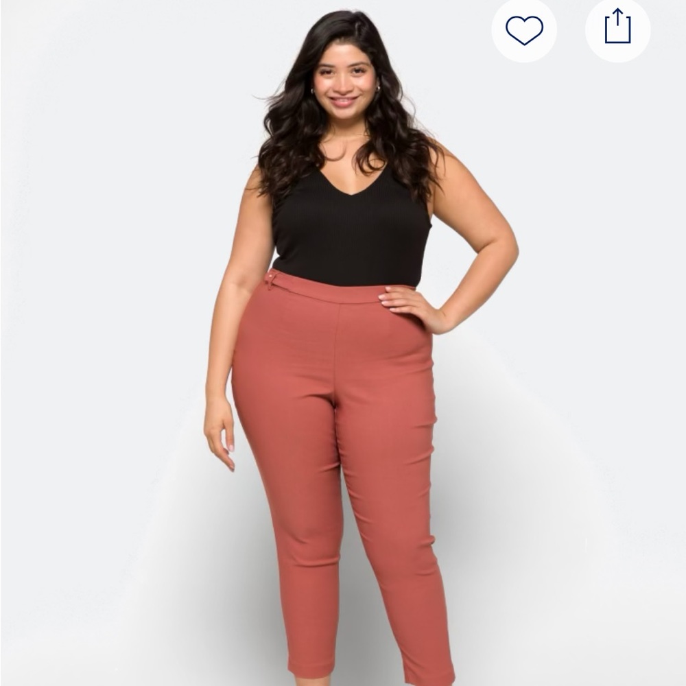 Chic Coral Cropped Pants